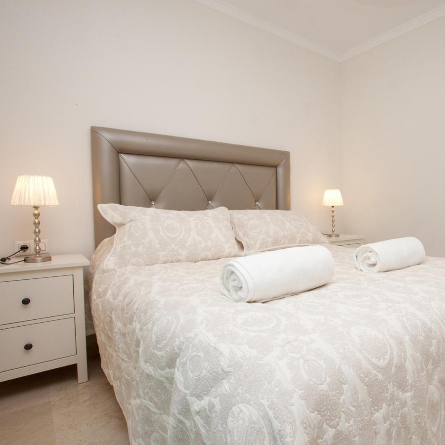 Terrazas de Banus Apartment Marbella Bagian luar foto